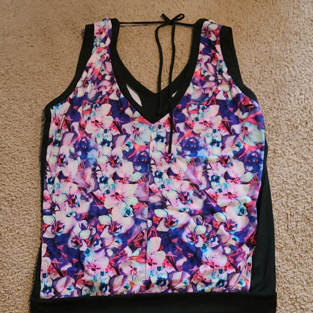 Express floral tank top